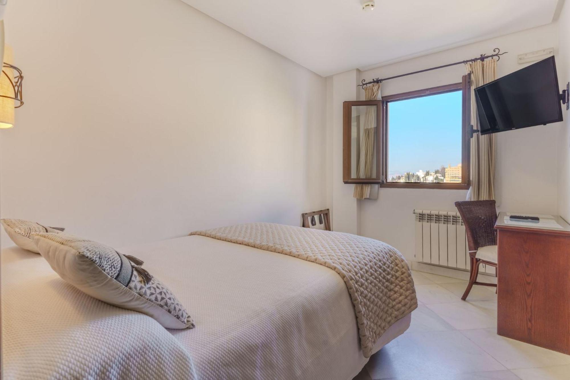 Hotel Mirador Arabeluj Γρανάδα Δωμάτιο φωτογραφία